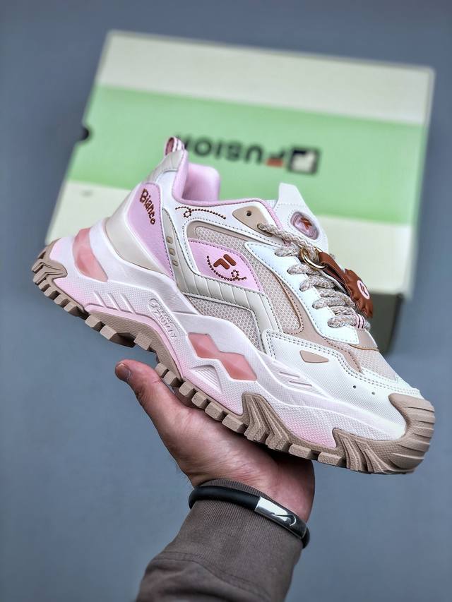 Fila Fusion 斐乐潮牌厚底硬糖休闲老爹鞋 T12W541005Fbl 尺码：35-40 半