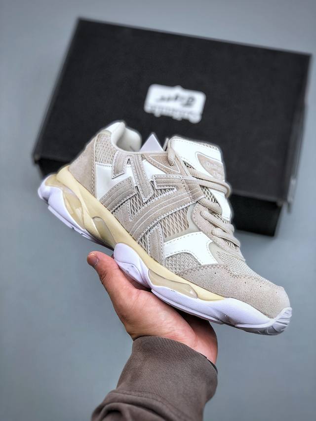 Onitsuka Tiger鬼塚虎 Tigrun 时尚百搭 耐磨 低帮 生活休闲鞋 货号：1183C478 尺码：36-45 半