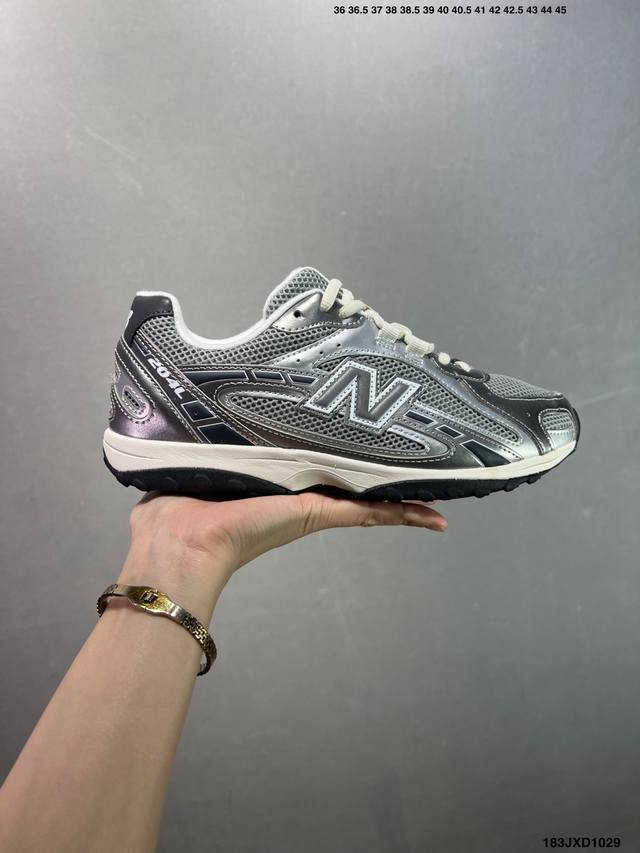 公司级New Balance 204L 薄底鞋 薄底皮质鞋带德训Miu系 减震耐磨包裹性支撑轻便 低帮 生活休闲鞋 轻盈脚感质感兼具 鞋身搭载Eva科技中底,适