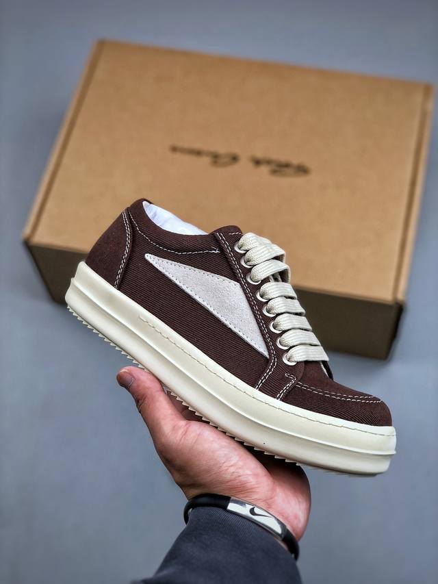 Ro欧文斯 Rickowens 一比一规格礼盒装，外加定制欧文斯保护盒配有日文、英文，双语种配件卡片虽然增加不了实质的成本，但是打磨产品的细节，再微小也会还原