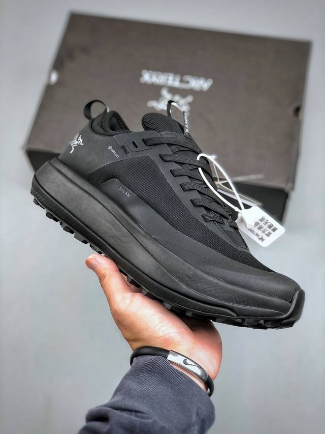 Y 始祖鸟 Arc'teryx Sylan M 快速防水系列增高越野徒步户外运动慢跑鞋高帮 男女鞋原楦原纸版开发版型 采用一体成型热熔网织鞋面材质 搭载85%压