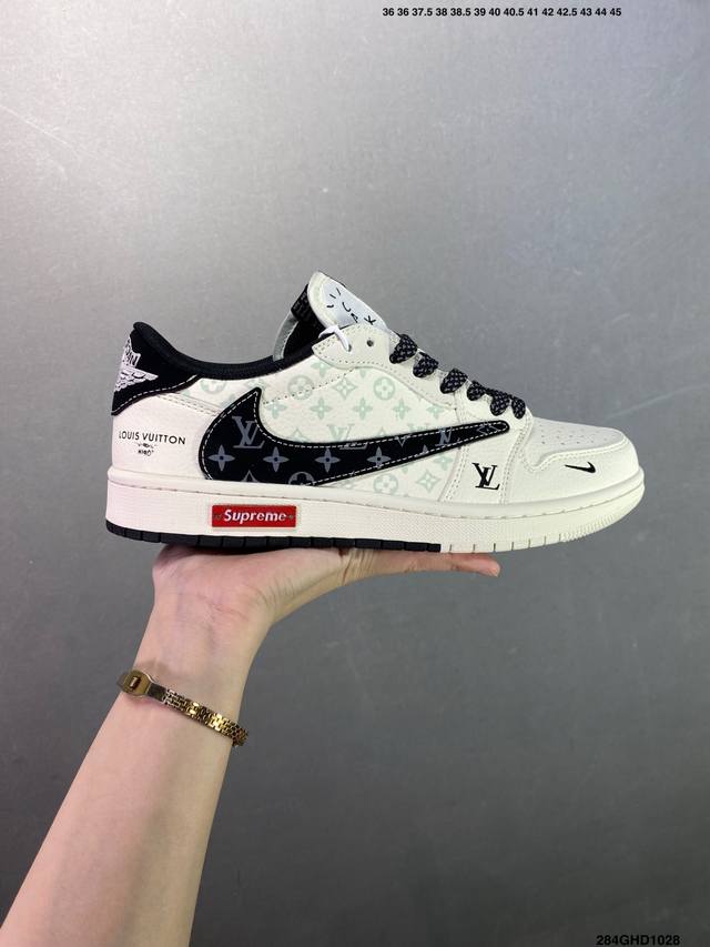公司级Louis Vuitton X Air Jordan 1 Low 黑武士涂鸦 此款主张打破传统的工业化流水线设计限制，以Made By Ideas的超级创