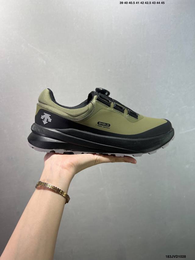 公司级迪桑特Descente Edge Court Retro 复古轻质 耐磨低帮 生活休闲鞋 货号：S Lsn82 尺码：36 36.5 37.5 38 38