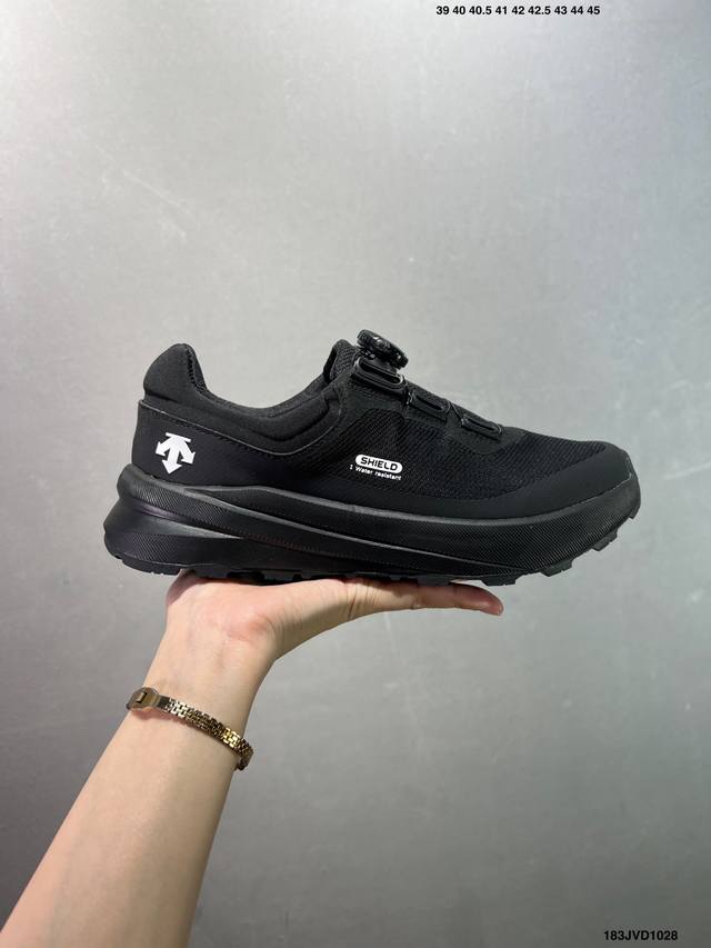 公司级迪桑特Descente Edge Court Retro 复古轻质 耐磨低帮 生活休闲鞋 货号：S Lsn82 尺码：36 36.5 37.5 38 38