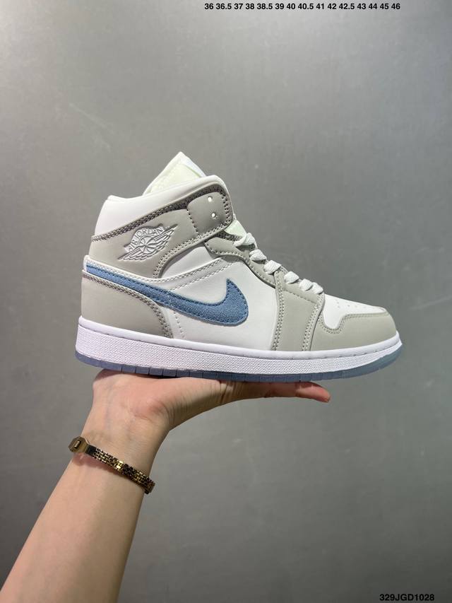 Nike Air Jordan 1 Retro Mid Aj1乔丹一代中帮经典复古文化休闲运动篮球鞋 货号:852542-010 尺码:如图 Id:329Jgd