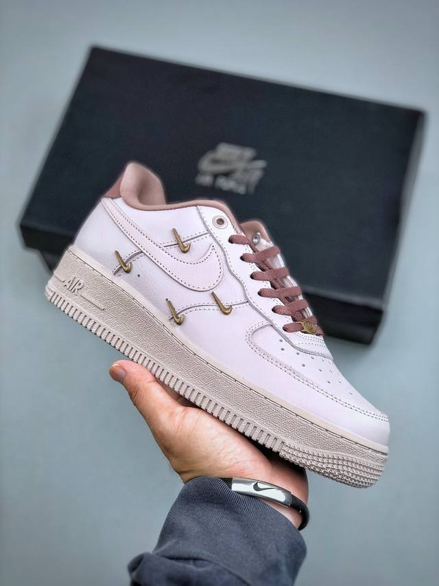 福利特价 Nike Wmns Air Force 1 '07 Lx 空军‘四小勾’ #原楦头原纸板 打造纯正空军版型 #专注外贸渠道 全掌内置蜂窝气垫 #原盒配