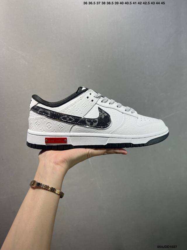 Nike Dunk Low Retro ‘Diy高端定制’耐克 低帮休闲运动板鞋 原装头层材料 用料绝不含糊 独家版型蒸餾加工帶來的是更好的视觉和脚感体验 清洁