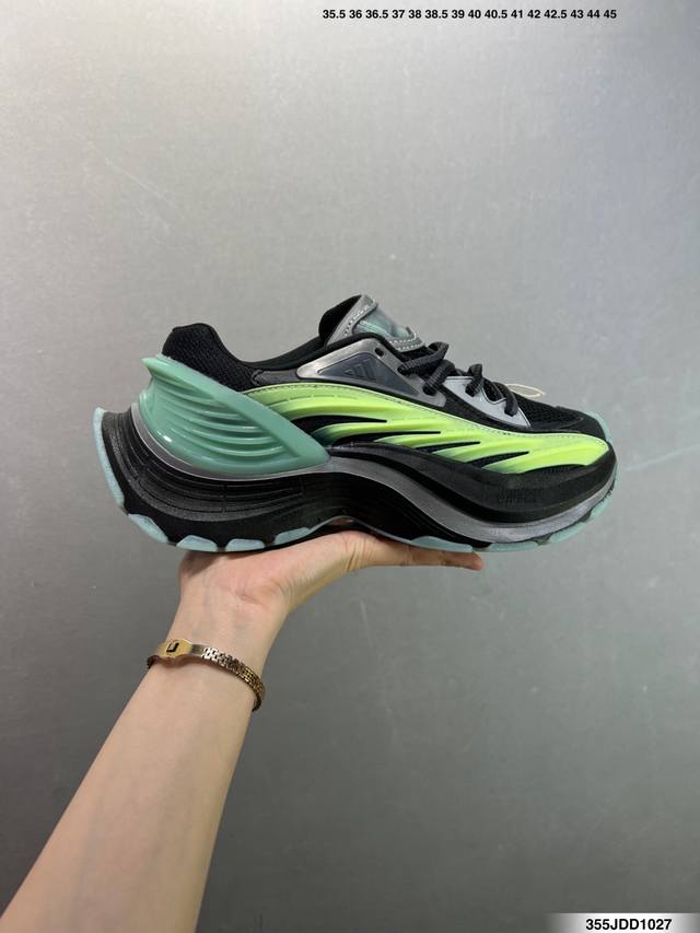 Ad Xlg Mtw系列 舒适百搭防滑耐磨低帮跑步鞋老爹鞋 Js 1 鞋面采用贯穿式银条 完整的线条流畅度带来充分的视觉享受 鞋舌若隐若现的Logo充满神秘感