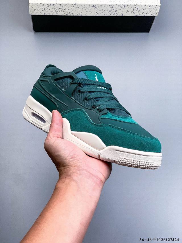 Air Jordan Aj4 Rm 重制版低帮复古篮球鞋 实拍首发 采用了低帮的设计 并保留了众多Aj4的经典元素 鞋身以皮革 麂皮材质拼接打造 Aj4经典的T