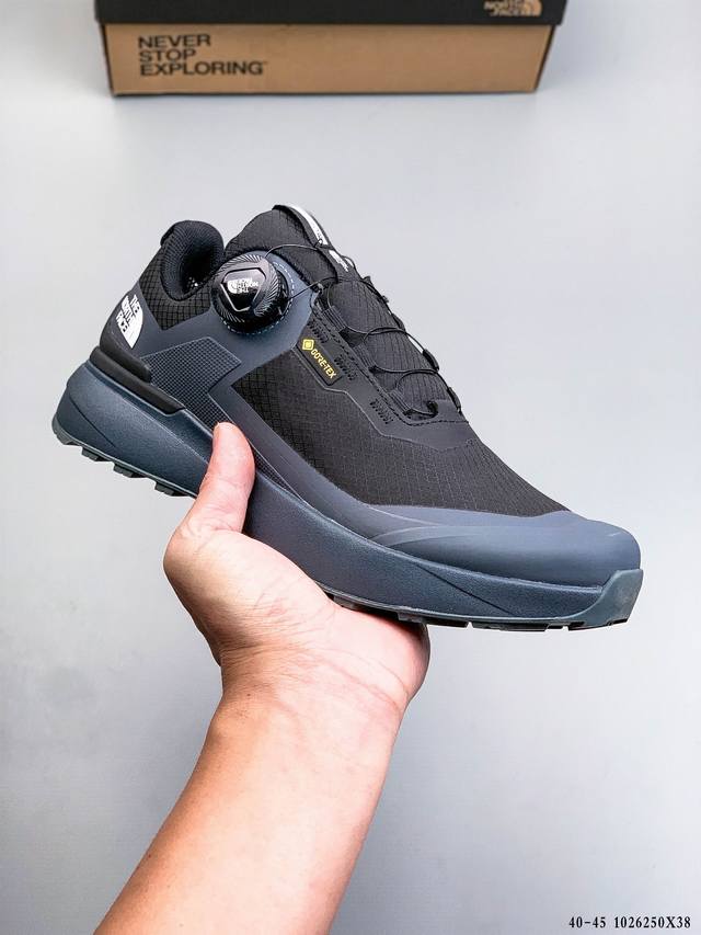 公司级！北面The North Face Glenclyffe Low 户外防滑登山鞋徒步鞋 鞋面采用坚固耐磨的材质设计，配合Vibram大底，抓地力出色，爬山