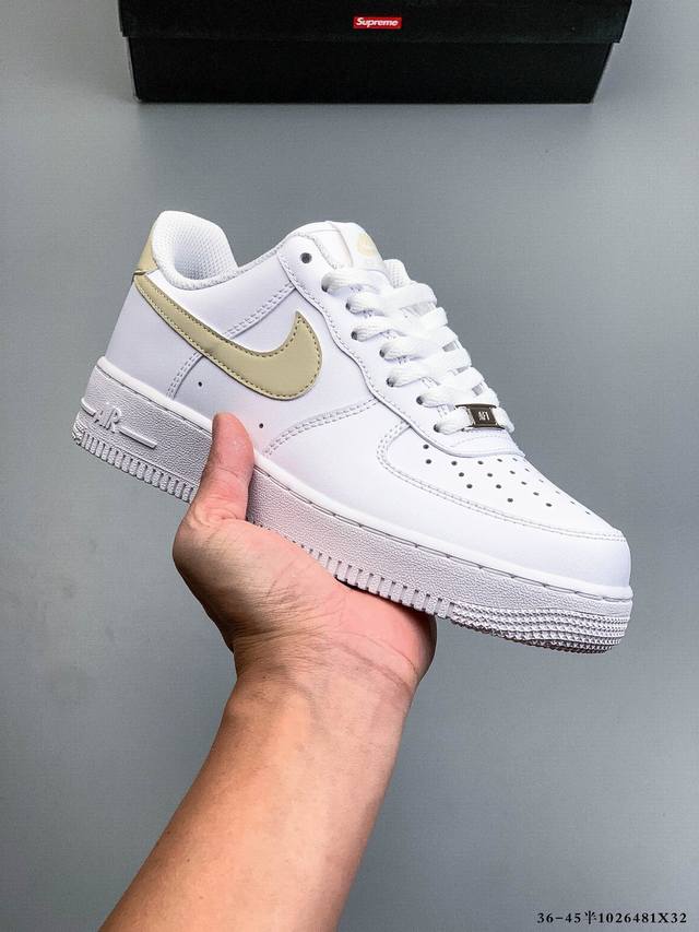 原楦数据纸版，采用硬质优质皮革鞋面材质，内置全掌Air Sole气垫。耐克 Nike Air Force 1 Low 空军一号低帮百搭休闲运动板鞋 102648