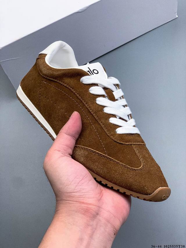 Alo Yoga Sunset真皮休闲德训鞋女款 2025新款超火巨好看阿甘鞋 平底防滑运动鞋 1025535T38