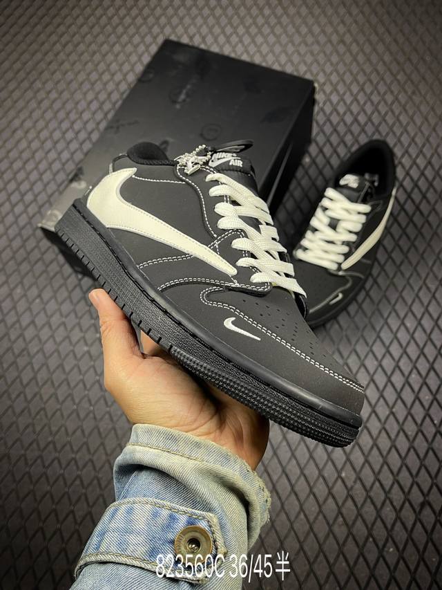 C Travis Scott X Nike Air Jordan 1 Low X Acw Air Jordan 1 Low 反转黑白小勾倒钩纯原版本 全鞋采用原