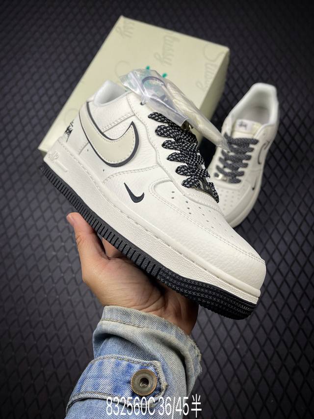 C 公司级Nike Air Force 1‘07 原楦头原纸板 打造纯正低帮空军版型 专注外贸渠道 全掌内置蜂窝气垫 原盒配件 原厂中底钢印、拉帮完美 货号:C