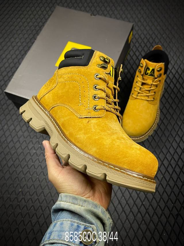 C Cat Footwear Cat 卡特工装 中高帮休闲复古潮鞋系列 新款潮鞋 专治各种不帅 鞋身轻便 舒适性相当不错 #头层小牛皮 橡胶大底 上身随意搭配