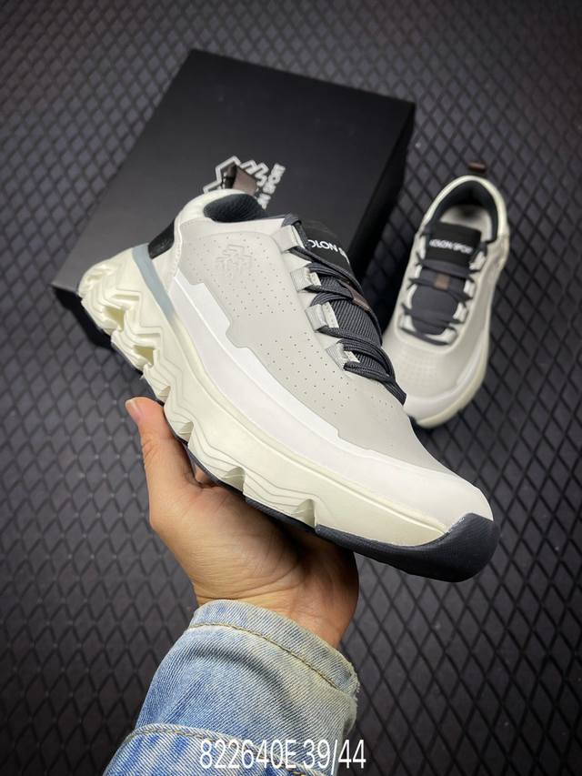 E 可隆 Kolon Sport Skyier 2 舒适柔软 防水撑轻回弹 低帮 徒步鞋 男款黑米白色 长距离越野徒步户外运动跑鞋 目前，市场顶级版本 。所有细