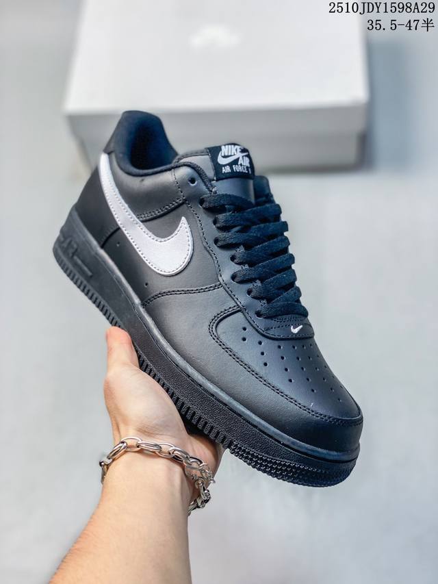 Nike Air Force 1 ‘07 Low 空军一号低帮运动板鞋 黑白 原楦头原纸板 清洁度完美 全掌内置蜂窝气垫 中底钢印、拉帮完美 货号：Fz0627