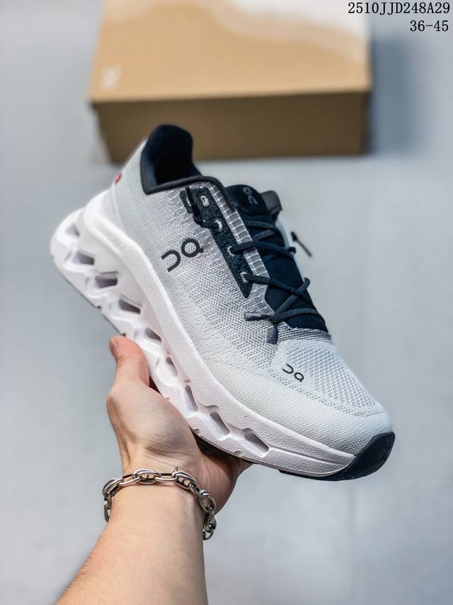 On昂跑 Cloudtilt 网布 舒适轻质 减震耐磨 低帮 生活休闲鞋 白黑 10Jjd248A29