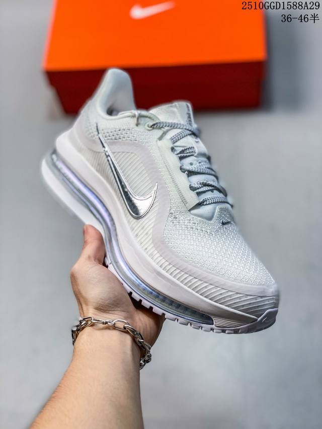 公司级Nike Air Zoom Pegasus Premium 耐克 新款气垫缓震休闲跑步鞋 Pegasus Premium 搭载了 Nike 最先进的三重技