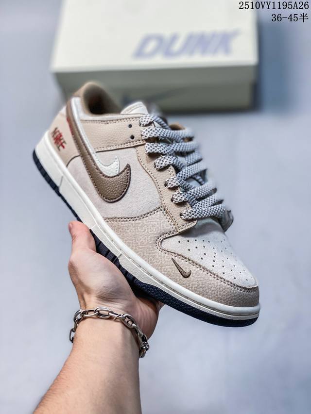 福利推荐 Nike Sb Dunk Low“ Bape联名 浅蓝双色” 周年高端定制 低帮休闲板鞋 定制鞋盒 大厂纯原品质出货 超高清洁度 皮料切割干净无任何毛