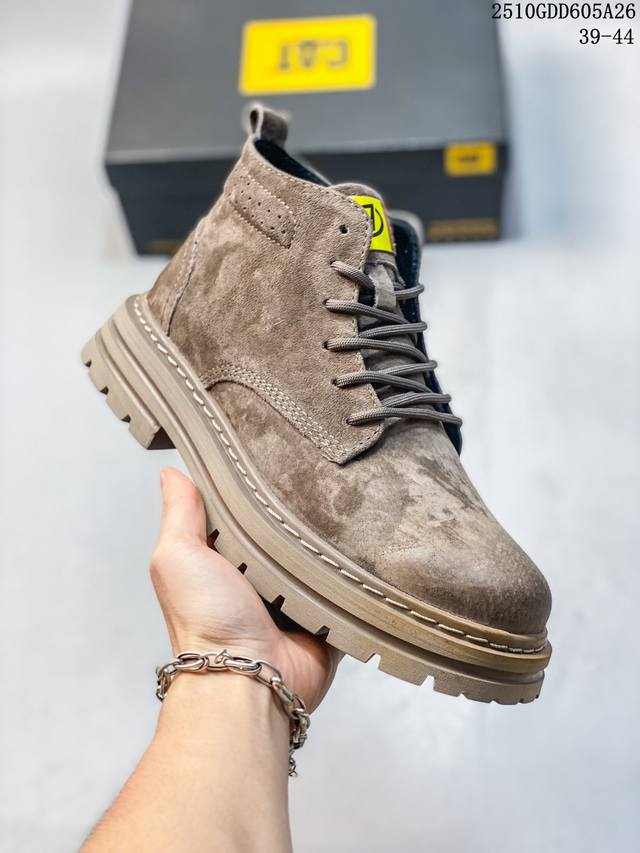 Cat纯原 广东大厂 新款 推土机 休闲时尚 男士休闲皮鞋 原单品质真标公司卡特男鞋广东纯原 历年经典热销款 新款头层牛皮耐磨防滑橡胶大底 固特异工艺 永不开胶