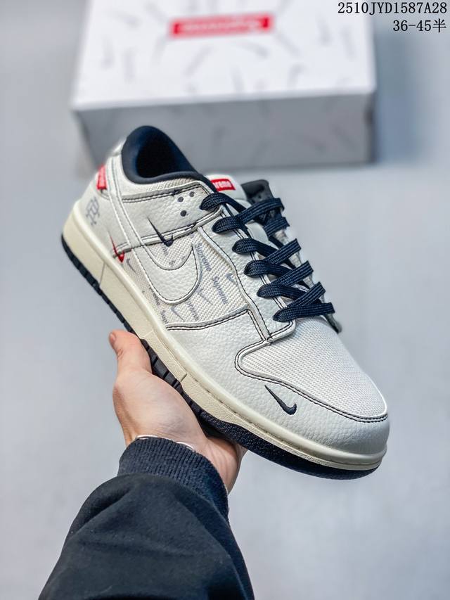 Nike Dunk Sb Low 全新配色 定制Dunk Sb顾名思义，具有经典的Dunk血缘，又注入了更多的时尚元素。相较于普通的Dunk滑板鞋，改良版的Du