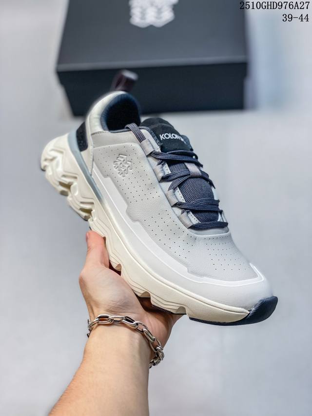 纯原可隆Kolon Sport Swift Ltr 舒适时尚 防滑耐磨 低帮户外登山运动鞋 超细反绒鞋面 满足日常场景需求 鞋面无缝线设计 激光冲孔 突出产品质