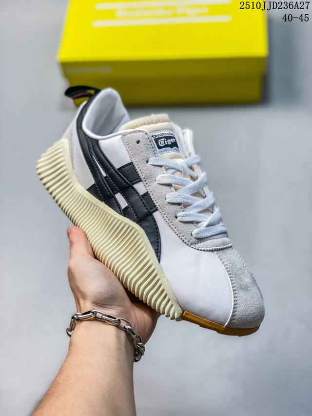 公司级Onitsuka Tiger鬼塚虎 Acromount 百搭舒适 复古运动耐磨 低帮休闲鞋 从20世纪70年代展开的陆上扣球中获得设计灵感 将具有复古感的