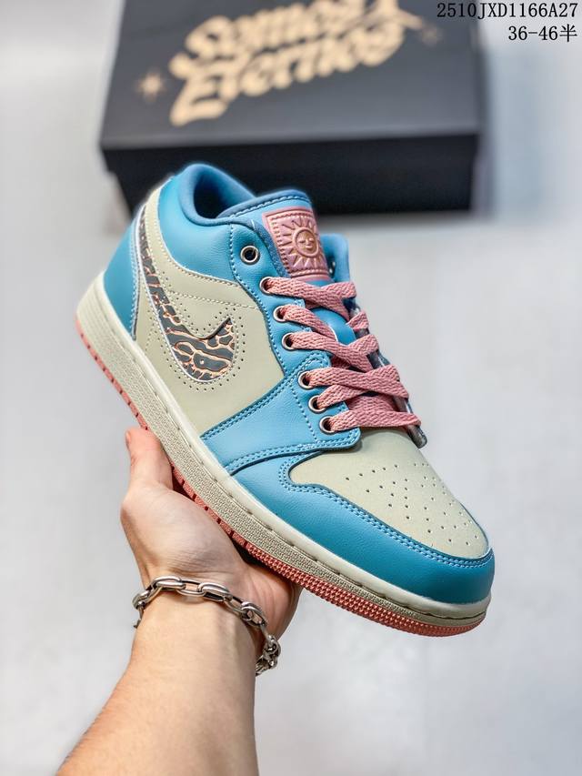 Jordan Air Jordan 1 Se 时尚舒适 低帮 复古篮球鞋 男女同款 米蓝粉 货号 : Im8 -464 尺码 : 36-46 带半码 10Jxd