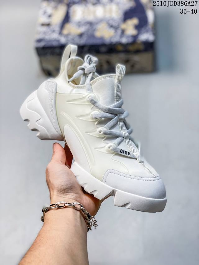 双十一福利特价 广东原装高端版本 迪奥系列 迪奥 Dior D-Connect 运动休闲 马蹄鞋 Dior 迪奥 经典老款19Ss巴黎时装周第一场分量十足的大秀