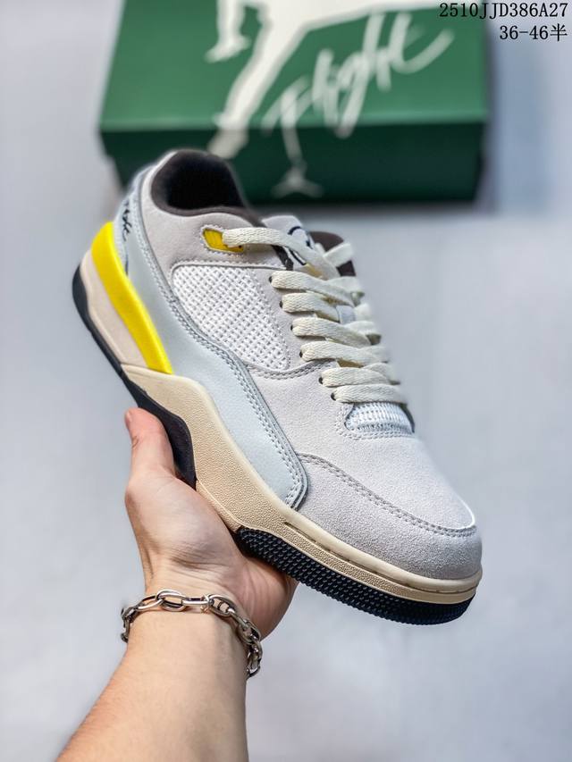 Jordan 乔丹 男女鞋真标半码制，升级原楦原纸版数据开发版型，采用翻毛皮组合荔枝纹牛剖革鞋面材质，缜密定位拉帮及注胶效果，中底Pu缓震组合防滑耐磨橡胶外底简