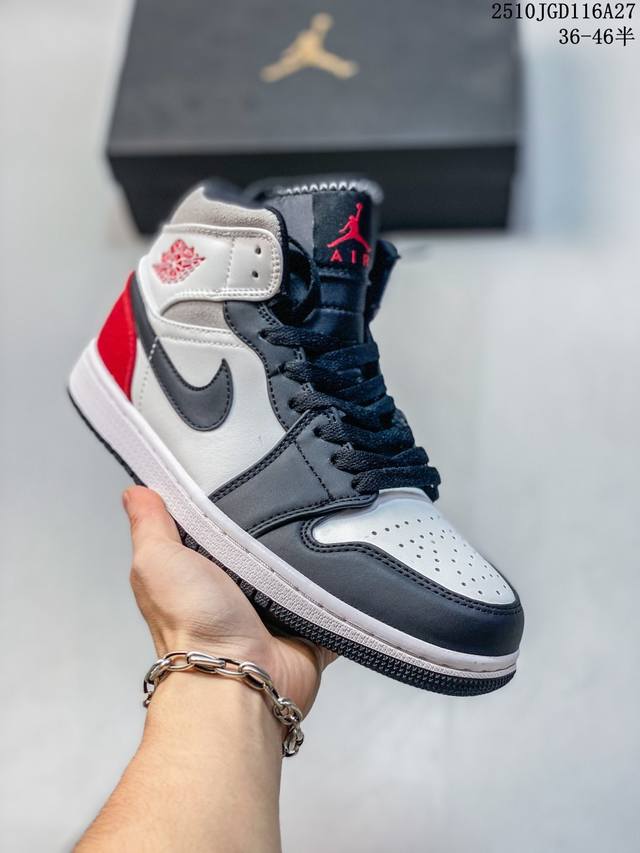Nike Air Jordan 1 Retro Mid Aj1乔丹一代中帮经典复古文化休闲运动篮球鞋 货号:852542-010 尺码:如图 Id:329Jgd