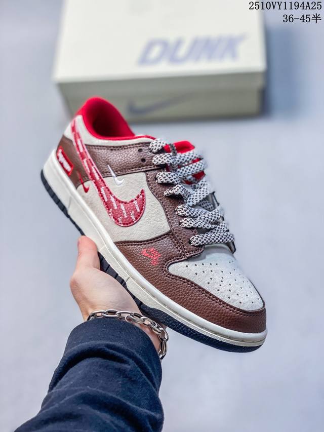 真标带半码 Nike Sb Dunk Low“ 冠军联名 蓝红勾” 周年高端定制 低帮休闲板鞋 定制鞋盒 大厂纯原品质出货 超高清洁度 皮料切割干净无任何毛边