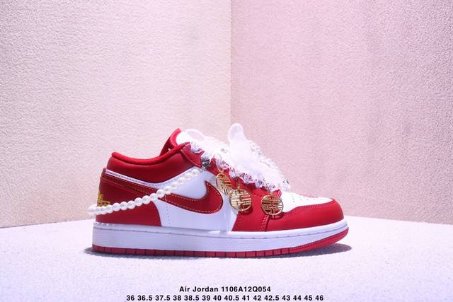 囍”字[定制球鞋] Air Jordan 1 Low 高帮 婚庆主题白红色 Aj1 乔丹1代 Aj1 乔1 低邦 国潮喜上眉梢婚鞋 喜庆吉祥挂件 乔丹篮球鞋系列
