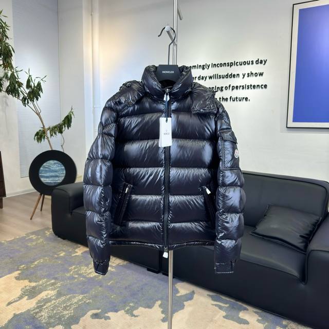预热双十一独家 特价 核心实体店私聊 现货操作6000件 Moncler Maya蒙口玛雅专柜系列爆款 陈奕迅同款明星同款 亮光面连帽羽绒服 可拆卸帽子 专属定