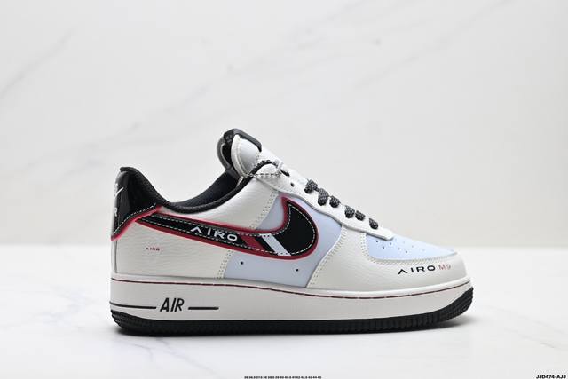 真标耐克Nike Air Force 1’07空军一号低帮百搭休闲运动板鞋。柔软、弹性十足的缓震性能和出色的中底设计，横跨复古与现代的外型结合，造就出风靡全球三