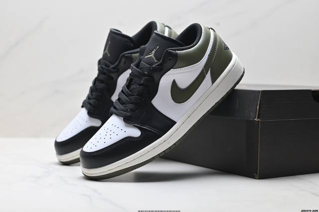 真标Nike Air Jordan 1 Low Aj1 乔1 耐克 低帮休闲板鞋 同步官方配色 货号:Dd1560-001 尺码:36 36.5 37.5 38