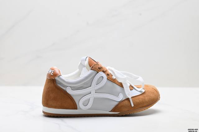 公司级Loewe Ballet Runner 2.0 罗意威 Sneakers系列阿甘复古风德训薄底百搭休闲运动鞋 广东纯原大厂出品 不对称鞋头设计 袜状内部结