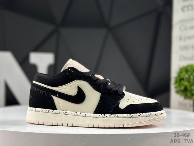 耐克 Air Jordan 1 Low Aj1乔1低帮休闲板鞋 同步官方配色 市场唯一独家头层皮打造 原鞋原档案开发 原厂皮料 原档冲孔鞋头 正确满胶鞋垫 四线