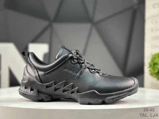 Ecco爱步 运动男鞋 25年新款百搭跑步健身鞋 健步Biomc 25周年全新款式 鞋面采用迪尼玛牛皮，轻盈柔韧耐磨，提供抗撕裂性能 自然律动科技，符合人体工学