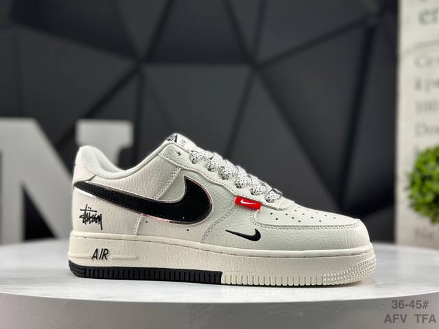 耐克 Nike Air Force 1 '07 Low 空军一号 低帮 运动鞋 休闲鞋 折边针车 工艺难度大 原楦头原纸板 原装鞋盒 定制五金配件 内置全掌气垫