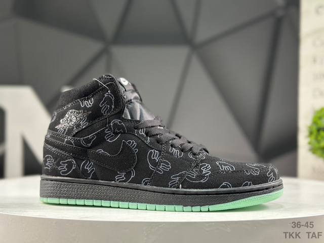 耐克 Jordan Air Jordan 1 舒适百搭 防滑耐磨 中帮 复古篮球鞋 男女同款 货号：930155 001 尺码：36-45 Tkk Taf