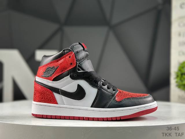 耐克 Jordan Air Jordan 1 舒适百搭 防滑耐磨 中帮 复古篮球鞋 男女同款 货号：Fd2596 602 尺码：36-45 Tkk Taf