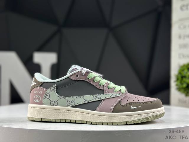 耐克 Travis Scott X Fragment Design X Jordan Air Jordan 1 Low Og Sp 多方联名合作融合了Travi