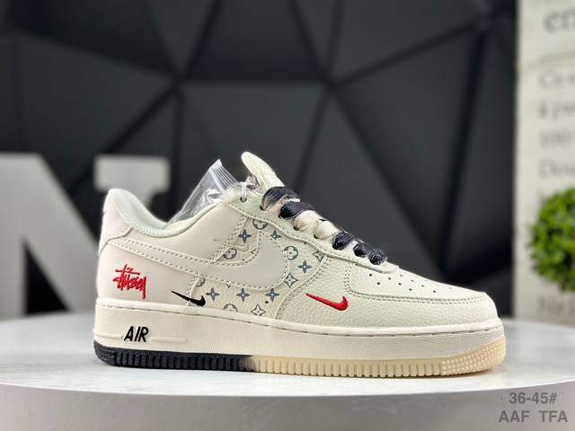 耐克 Nike Air Force 1 '07 Low 空军一号 低帮 运动鞋 休闲鞋 折边针车 工艺难度大 原楦头原纸板 原装鞋盒 定制五金配件 内置全掌气垫