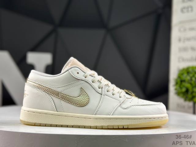 耐克 Jordan Air Jordan 1 Low Se 経典舒适 低帮板鞋男女款 象牙白 码数：如图所示 Aps Tva 货号：Hv5157-100