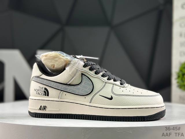 耐克 Nike Air Force 1 '07 Low 空军一号 低帮 运动鞋 休闲鞋 折边针车 工艺难度大 原楦头原纸板 原装鞋盒 定制五金配件 内置全掌气垫