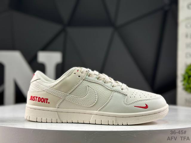 耐克 Nike Sb Dunk Low 周年高端定制 低帮休闲板鞋 定制鞋盒 大厂纯原品质出货 超高清洁度 皮料切割干净无任何毛边 细节完美 货号：Cs1688