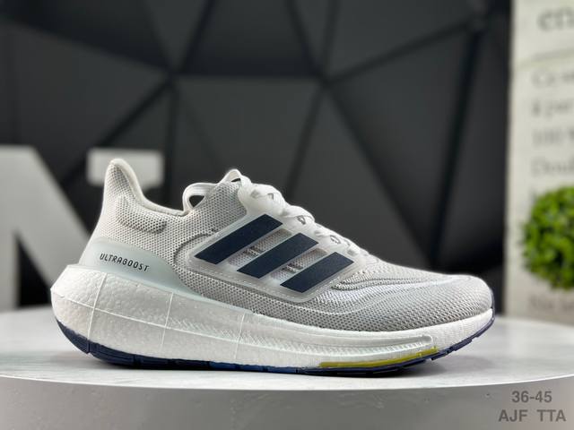 真标 阿迪达斯 Ad Ultra Boost Light 阿迪达斯新款Ub9.0轻弹厚底爆米花跑鞋 #鞋款依旧采用全掌Boost爆米花设计 全新primekni