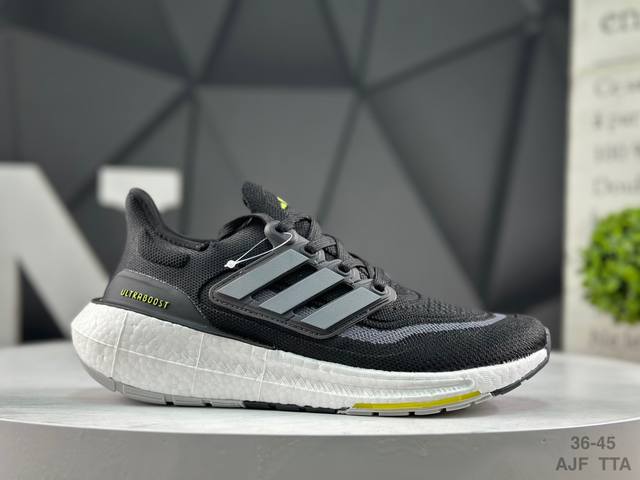 真标 阿迪达斯 Ad Ultra Boost Light 阿迪达斯新款Ub9.0轻弹厚底爆米花跑鞋 #鞋款依旧采用全掌Boost爆米花设计 全新primekni